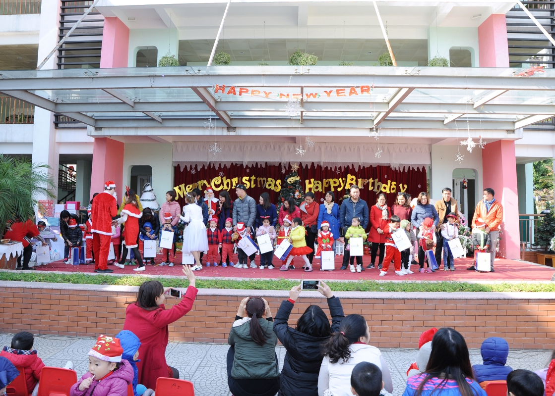 Vui Noel và mừng sinh nhật tháng 12 (26).jpg